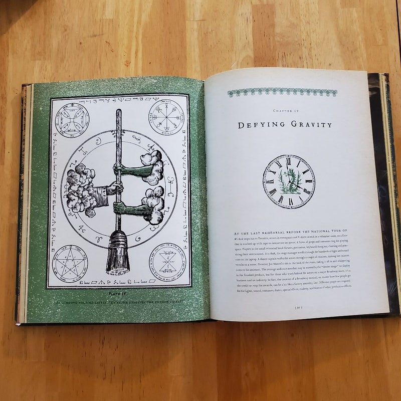 アート・デザイン・音楽 Wicked The Grimmerie Wicked: The Grimmerie Collectible Hardcover Journal』 -の
