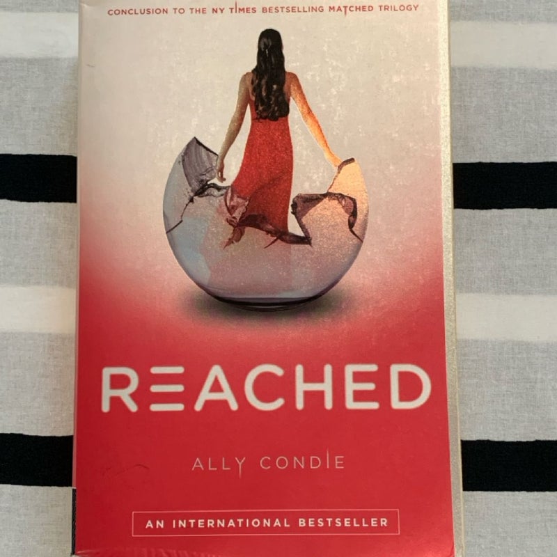 Reached (book 3 of Matched Trilogy)