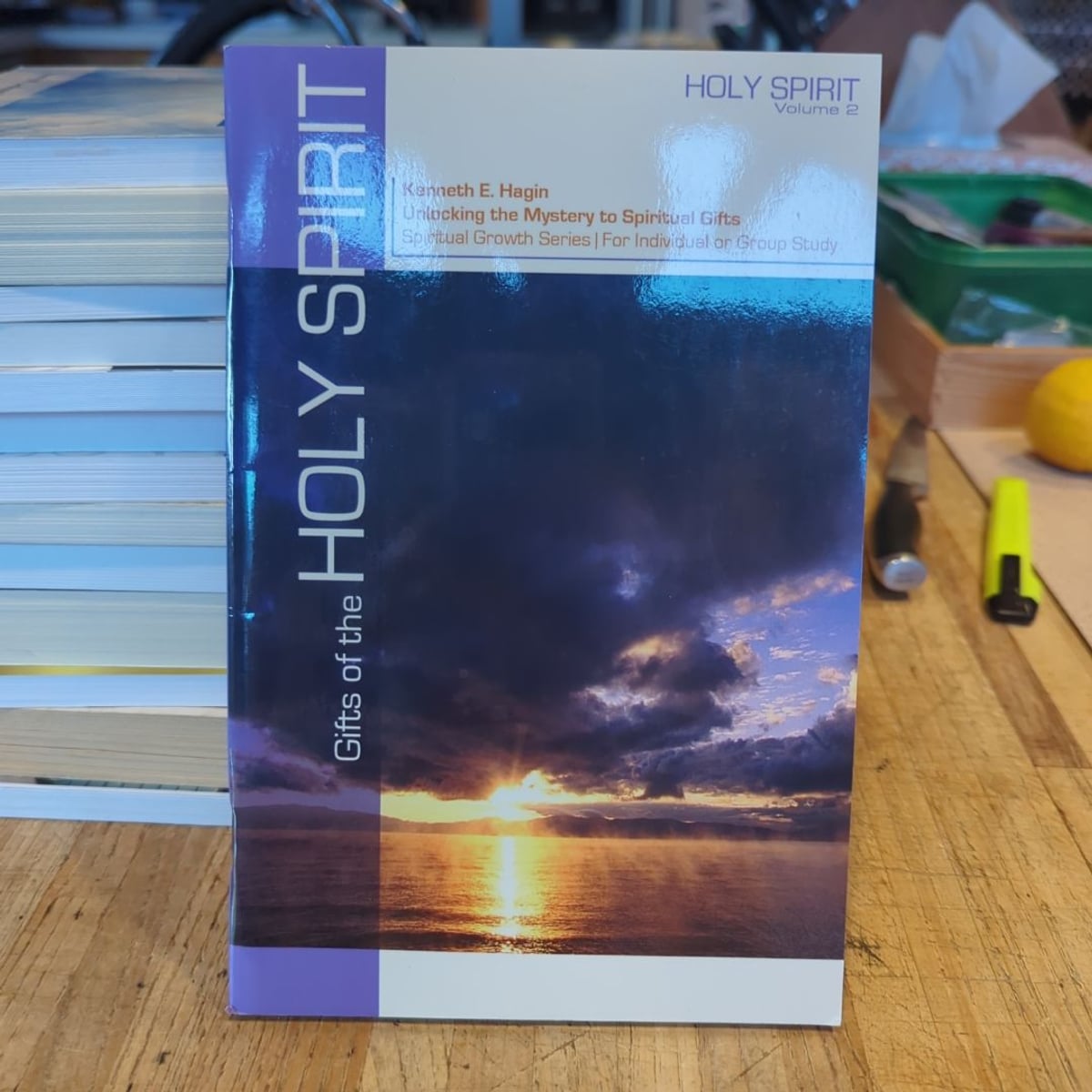 Gifts of the Holy Spirit by Kenneth E. Hagin