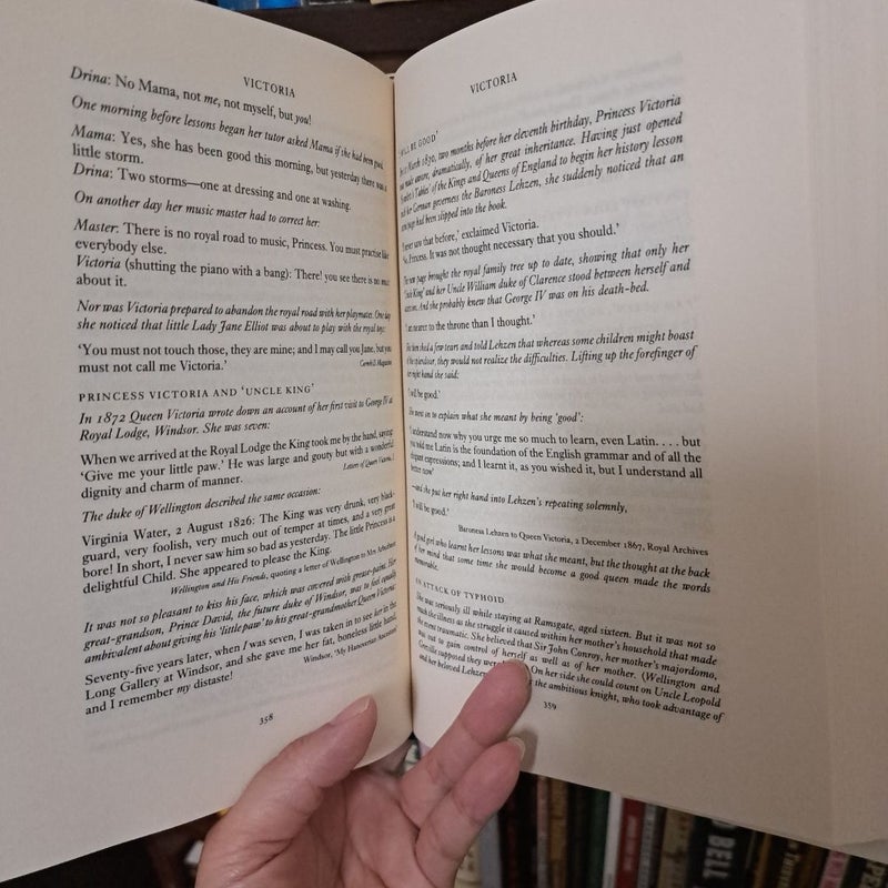 The Oxford Book of Royal Anecdotes