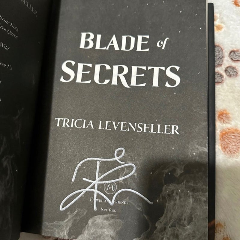 Blade of secrets
