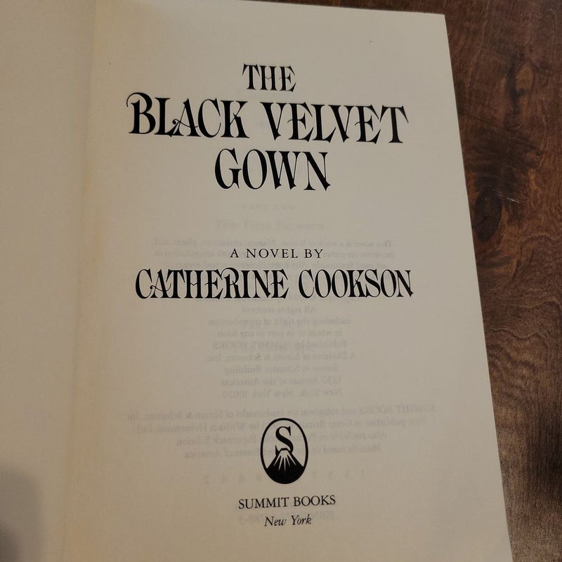 The black velvet outlet gown book