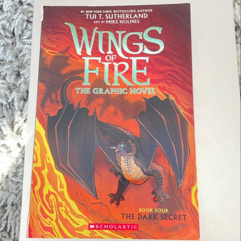 Wings of Fire: the Dark Secret: a Graphic Novel (Wings of Fire Graphic Novel #4)