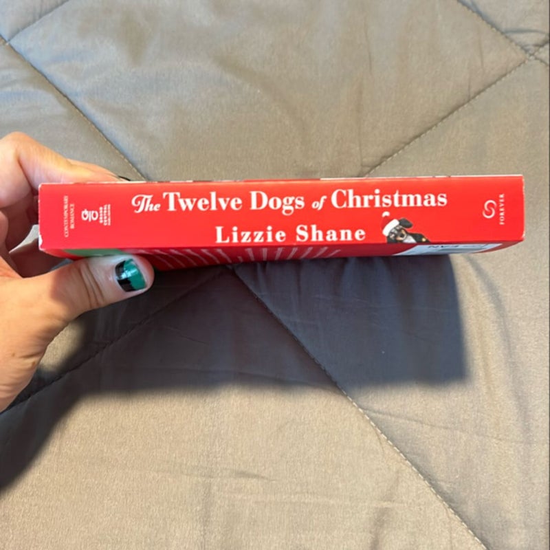 The Twelve Dogs of Christmas