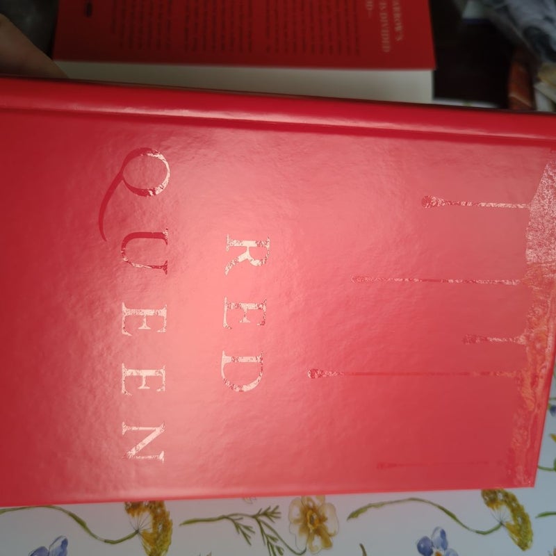 Red Queen Collector's Edition