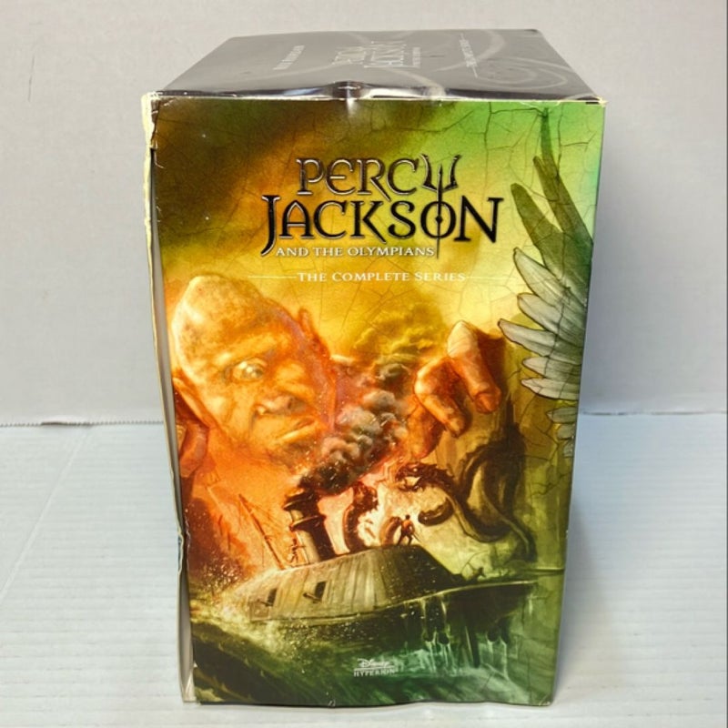 Percy Jackson and the Olympians 5 box set(no poster)