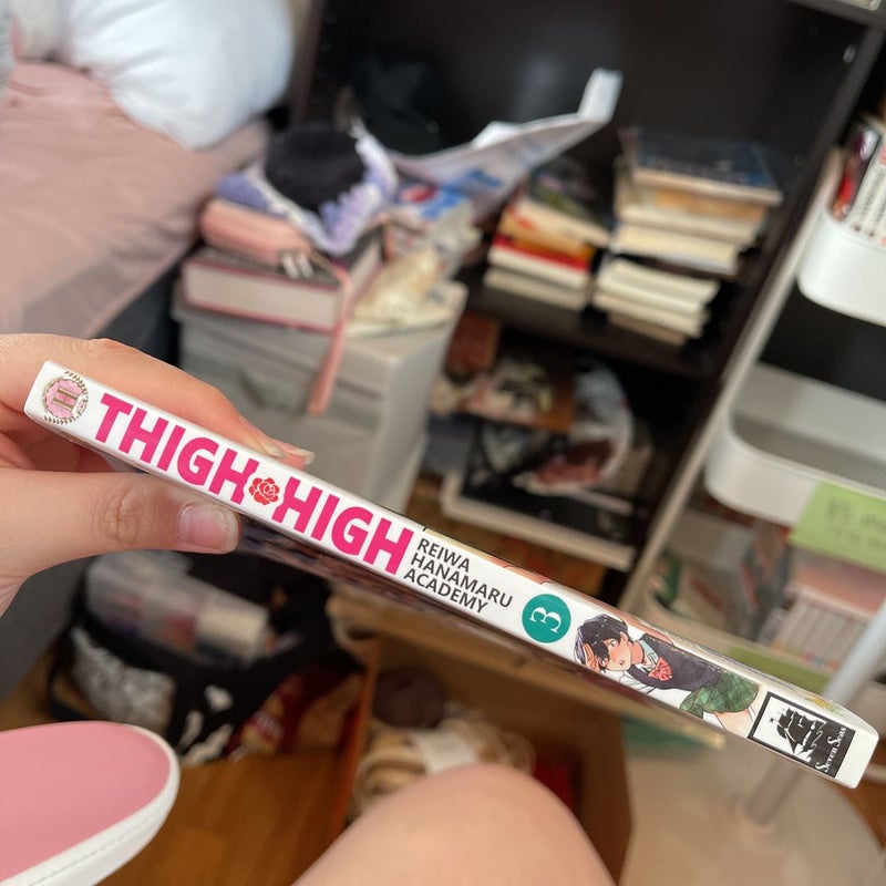 THIGH HIGH: Reiwa Hanamaru Academy Manga Vol. 3