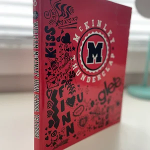 Glee: the Official William Mckinley High School Yearbook