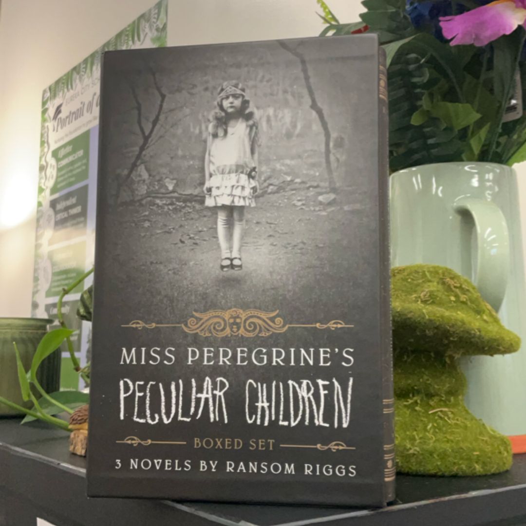 Miss Peregrine's Peculiar Children Boxed Set