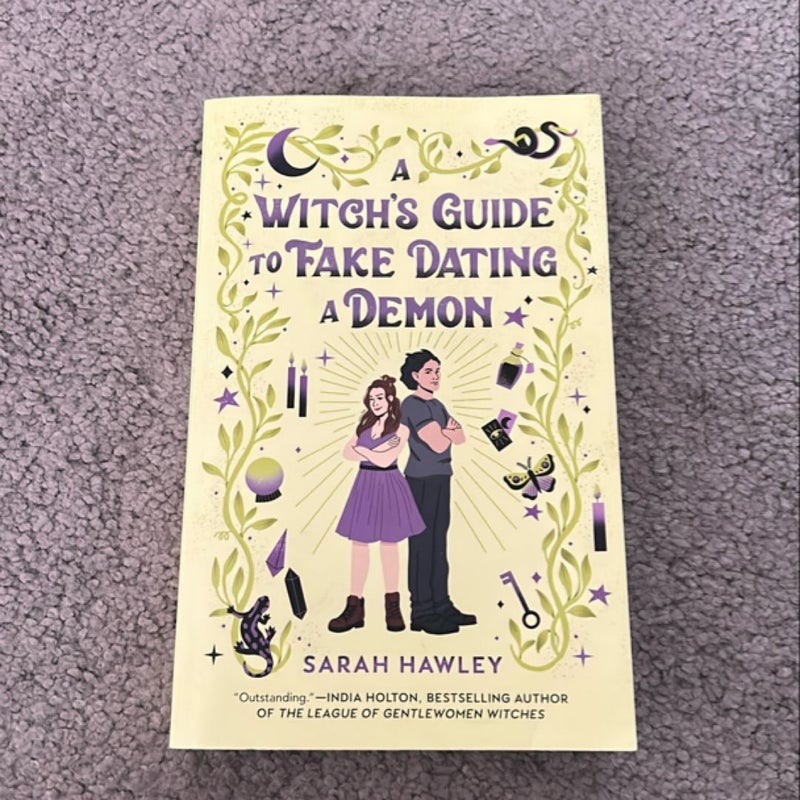 A Witch's Guide to Fake Dating a Demon