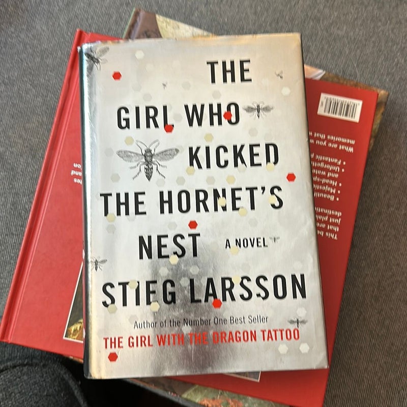 🐝  The Girl Who Kicked the Hornet's Nest (1st Ed. HC)