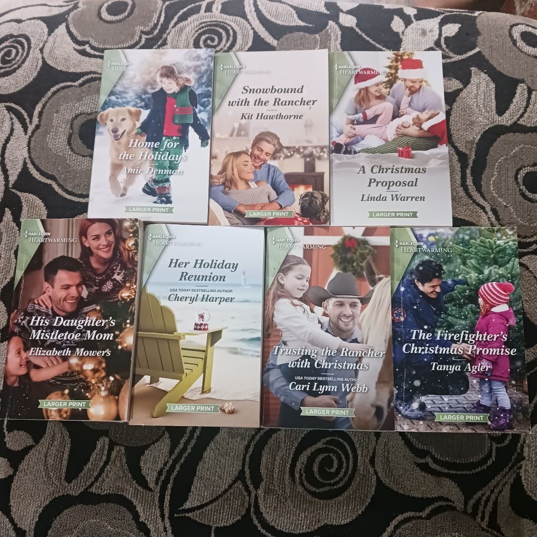 7 Harlequin Heartwarming Books