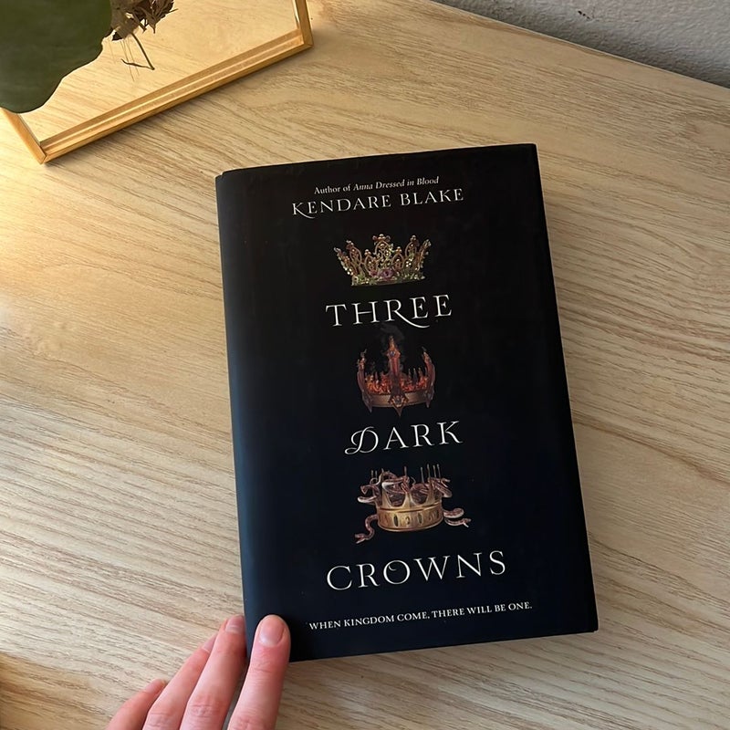 Three Dark Crowns