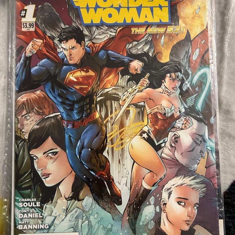 Superman/Wonder Woman: The New 52 #1 - A Powerful Alliance Begins!