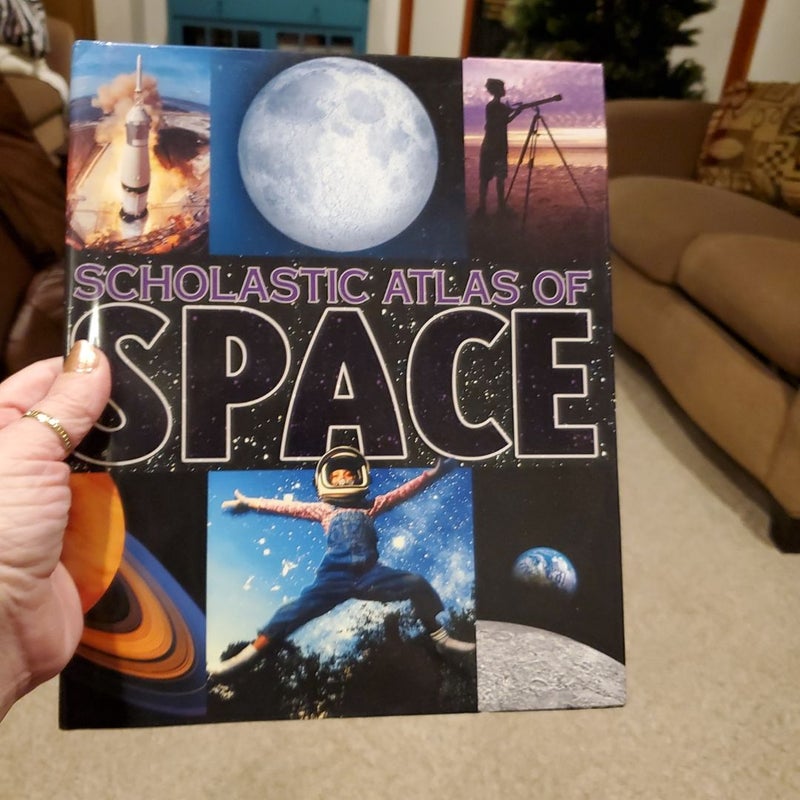 Scholastic Atlas of Space