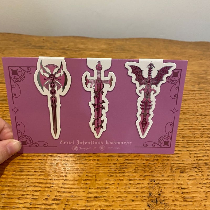 Fairyloot Cruel Intentions Magnetic Bookmarks