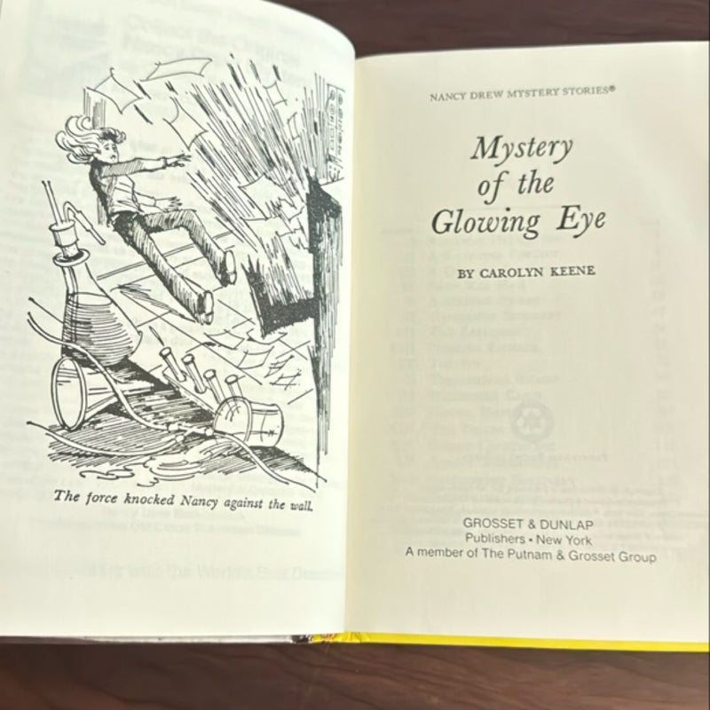 Nancy Drew 51: Mystery of the Glowing Eye