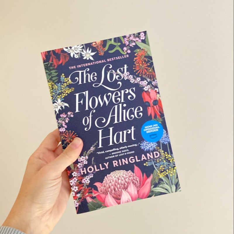 The Lost Flowers of Alice Hart