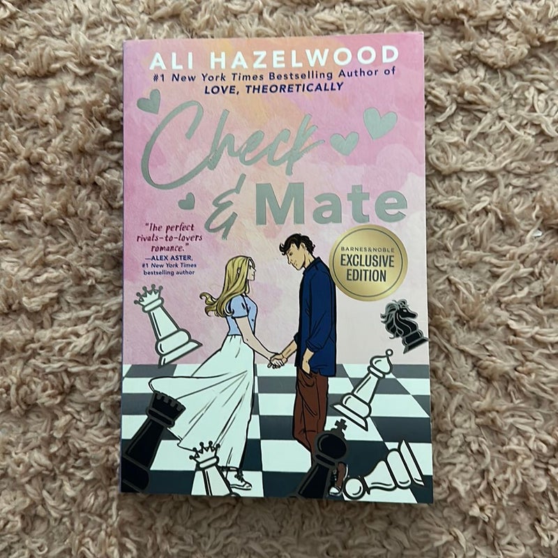 Check and Mate by Ali Hazelwood, Paperback | Pangobooks