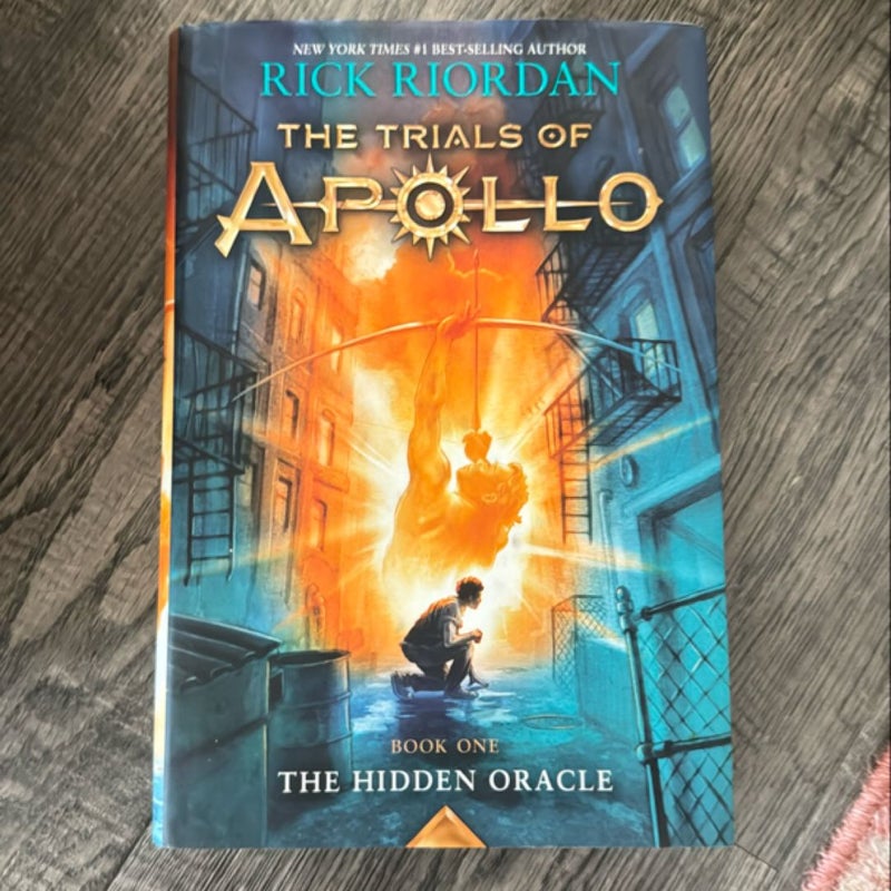 Trials of Apollo, the Book One the Hidden Oracle (Trials of Apollo, the Book One)