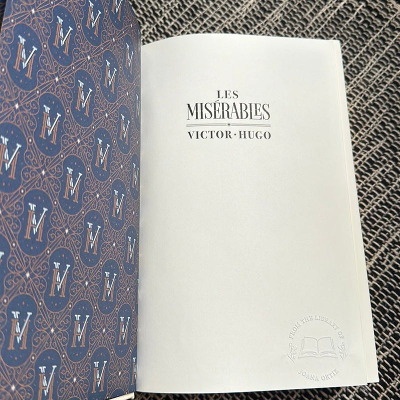 Les Miserables by Victor Hugo, Hardcover