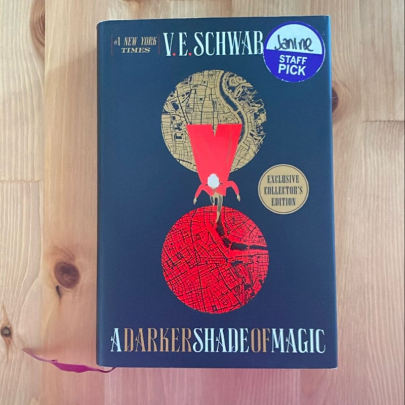 A Darker Shade of Magic Collector's Edition (SIGNED)