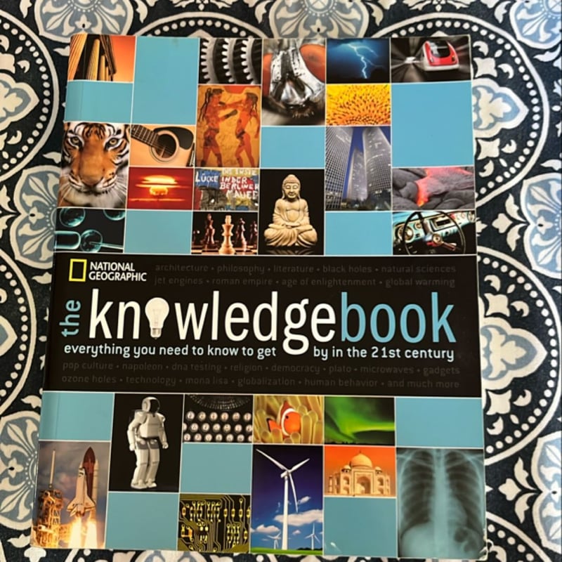 The Knowledge Book by National Geographic