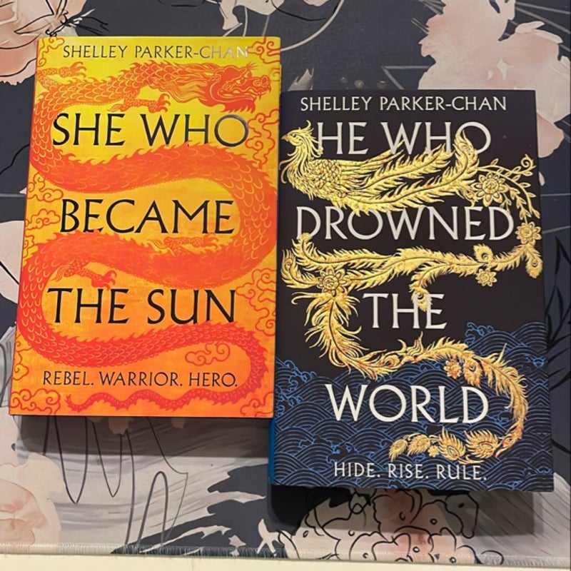 She Who Became the Sun & He Who Drowned the World Duology - Broken Binding