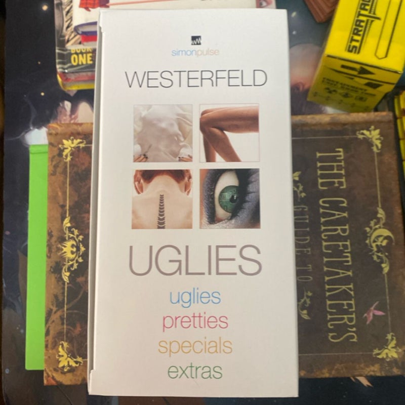 Uglies Book Set