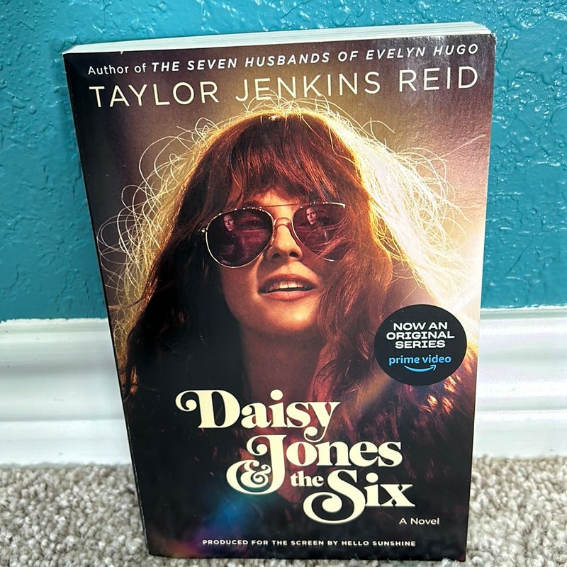 Daisy Jones & The Six (TV Tie-in Edition) by Taylor Jenkins Reid