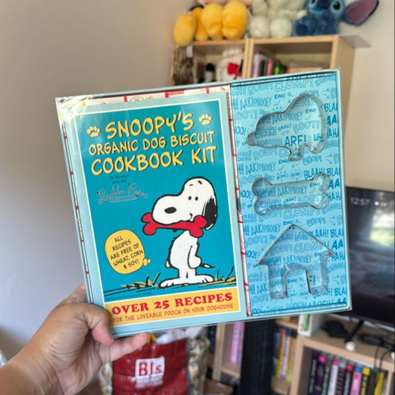 Snoopy's Organic Dog Biscuit Kit