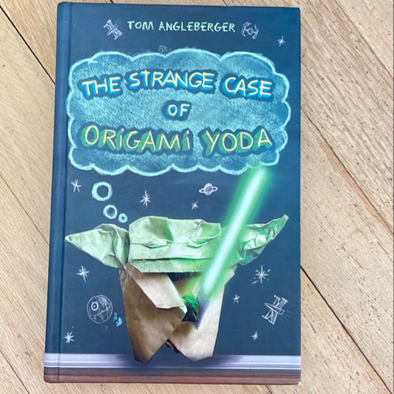 The Strange Case of Origami Yoda (Origami Yoda #1)