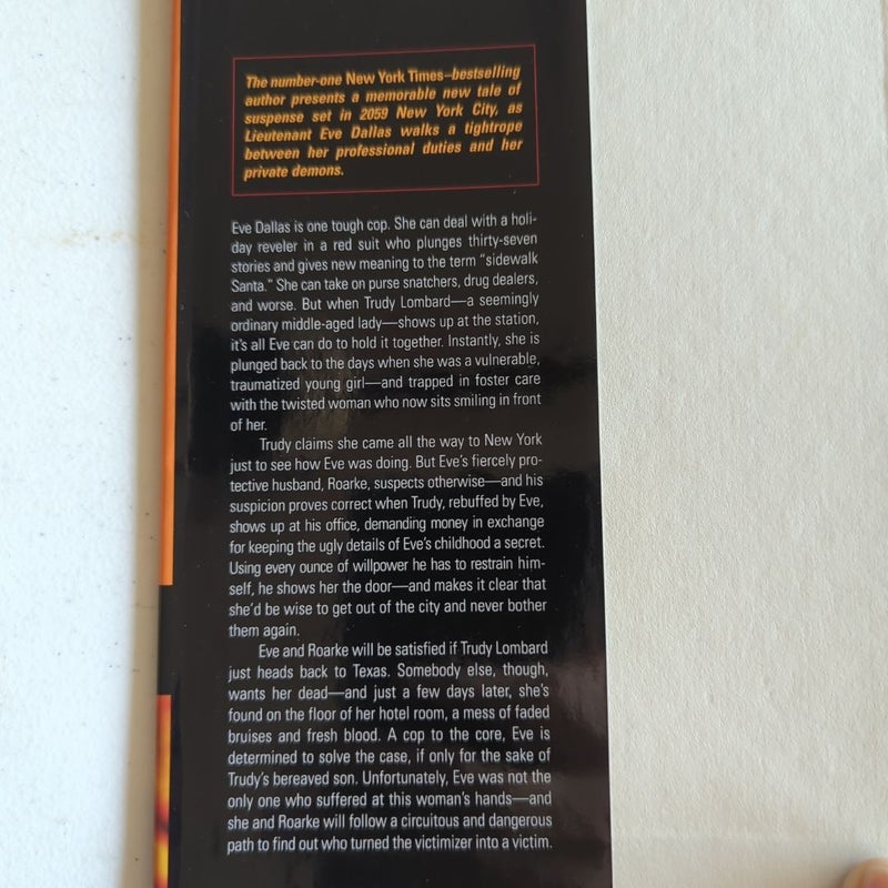 2 J. D. Robb In Death hardbacks: Memory and Strangers 