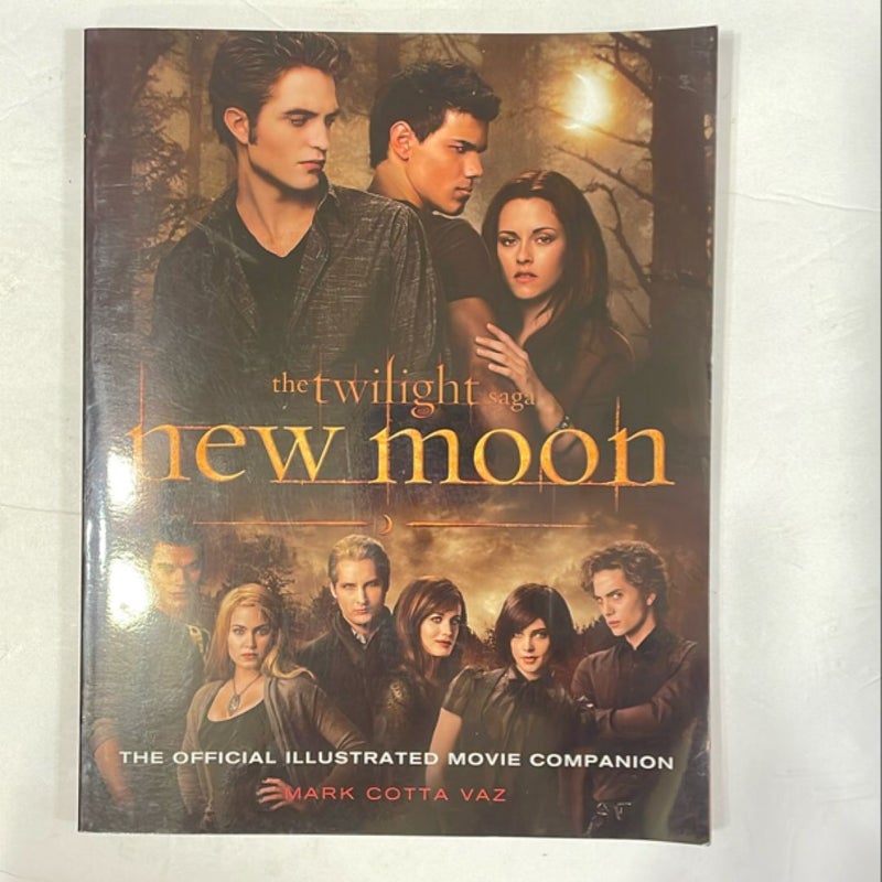 New Moon: the Official Illustrated Movie Companion  (1470)