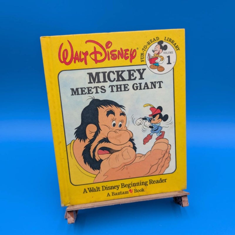 Walt Disney Mickey meets the giant 