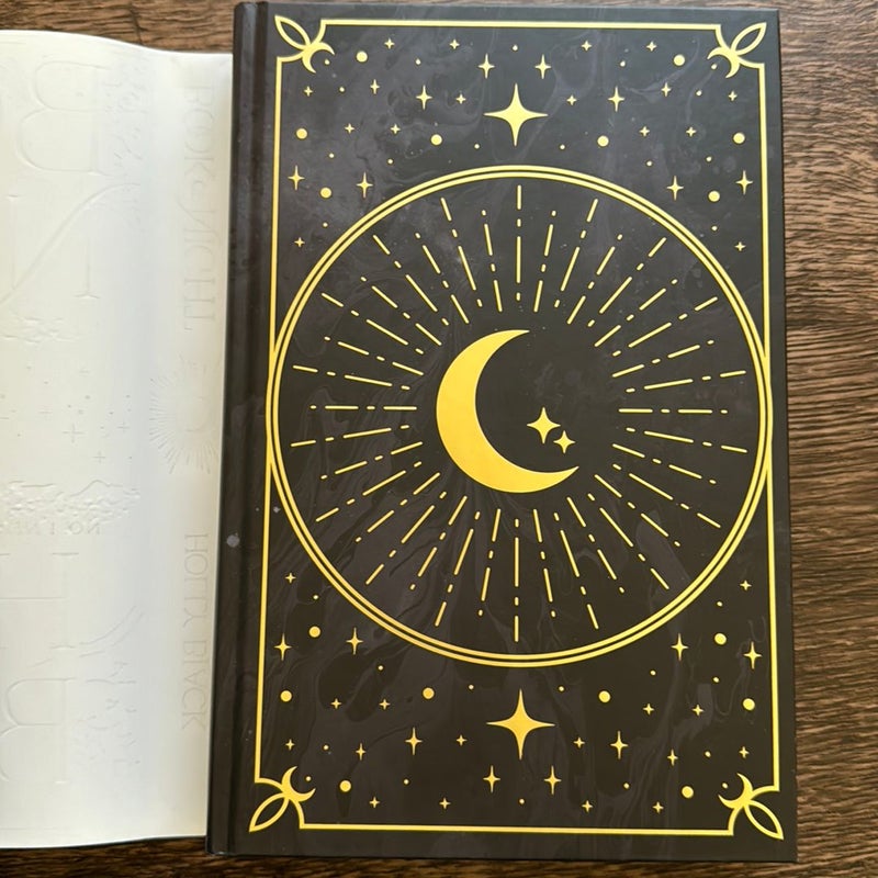 Fairyloot Book of Night by Holly Black, Hardcover | Pangobooks