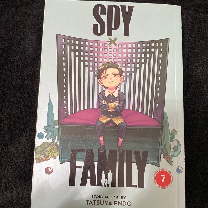 Spy X Family, Vol. 7