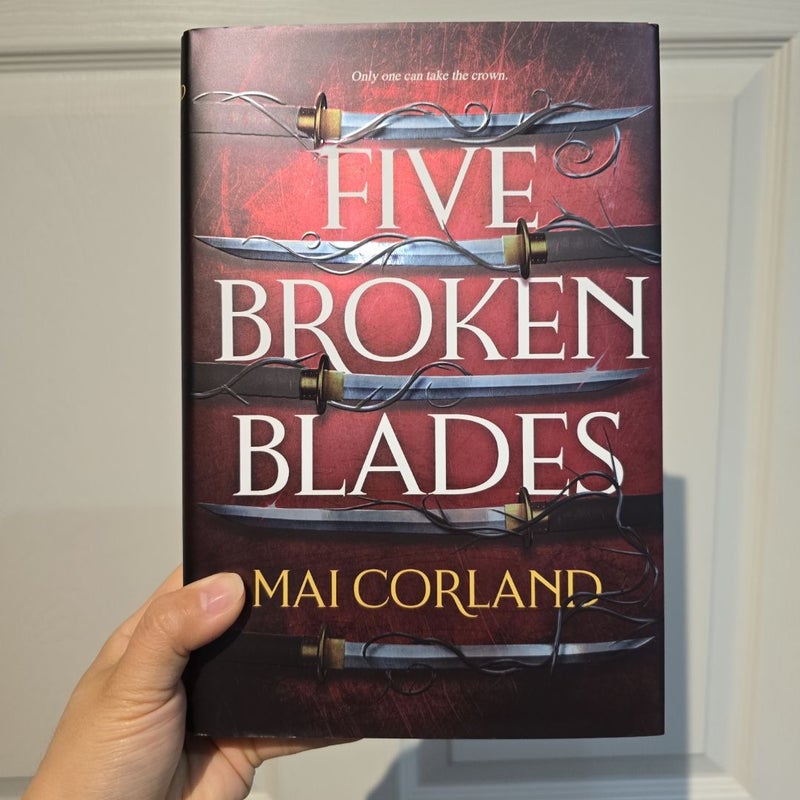 Five Broken Blades (Deluxe Limited Edition)