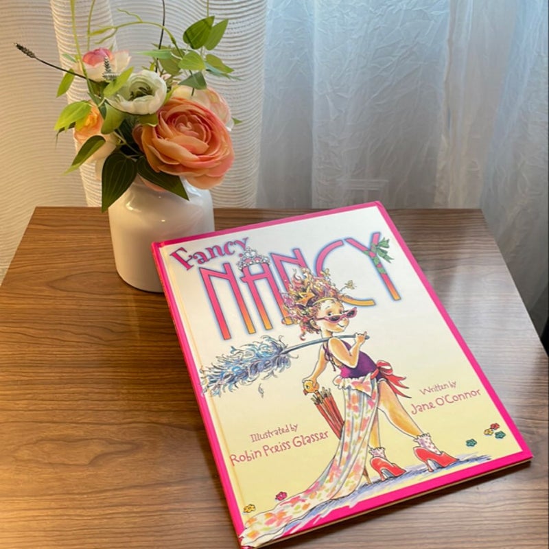 Fancy Nancy (First Edition)