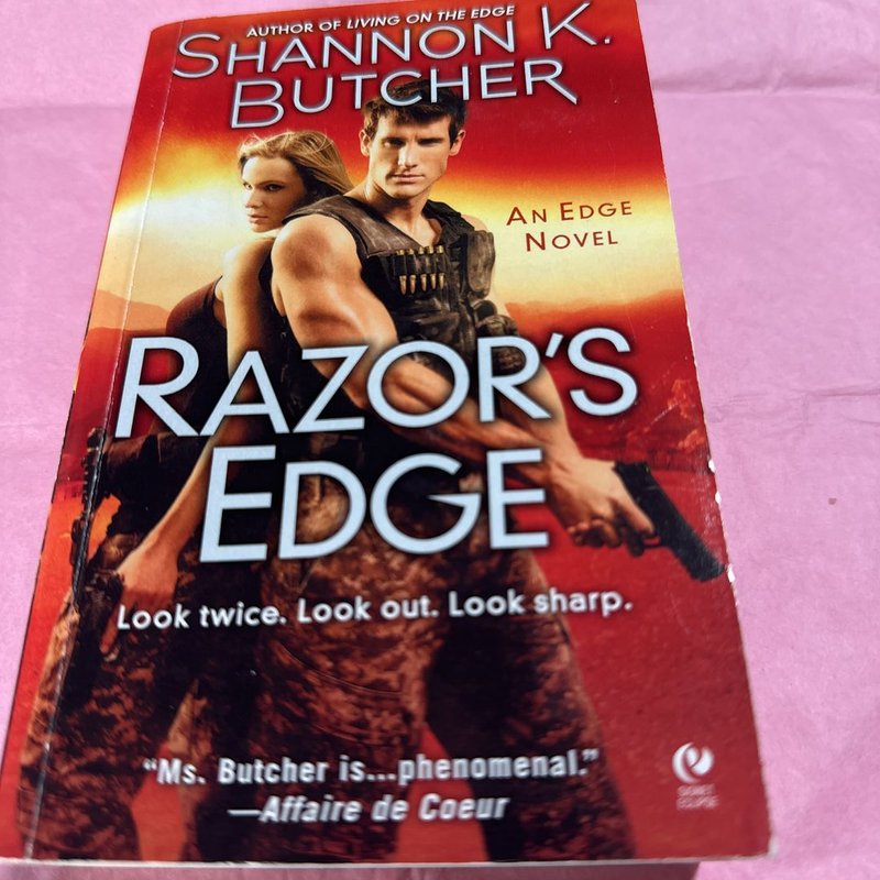 Razor's Edge by Shannon K. Butcher, Paperback | Pangobooks