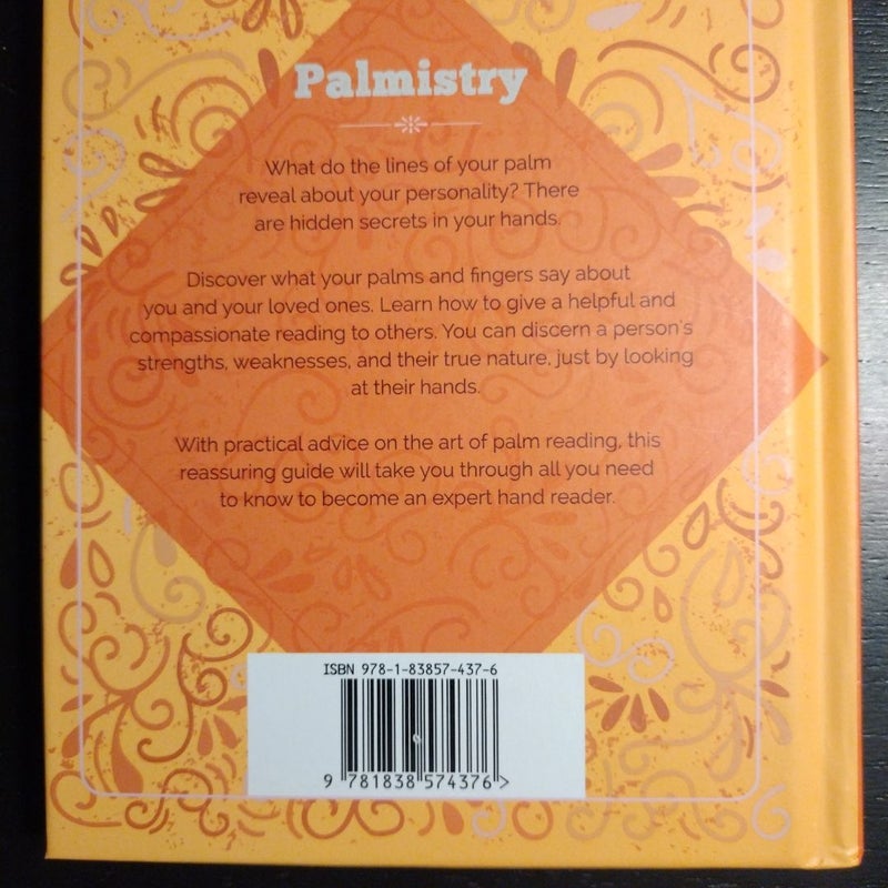 The Essential Book of Palmistry