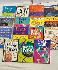 Lot of 15 Roald Dahl Classics  some Vintage HTF