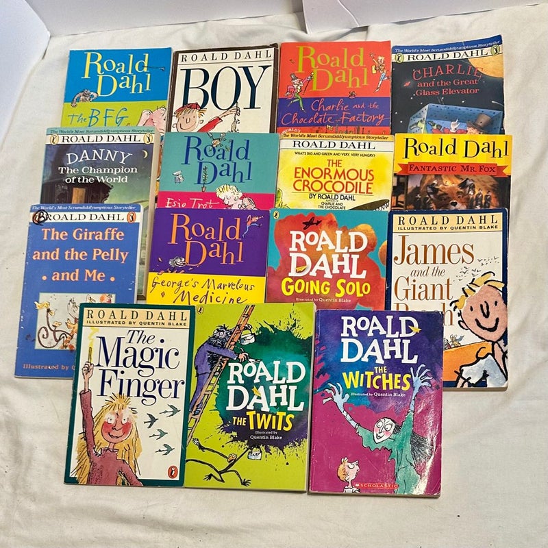 Lot of 15 Roald Dahl Classics  some Vintage HTF