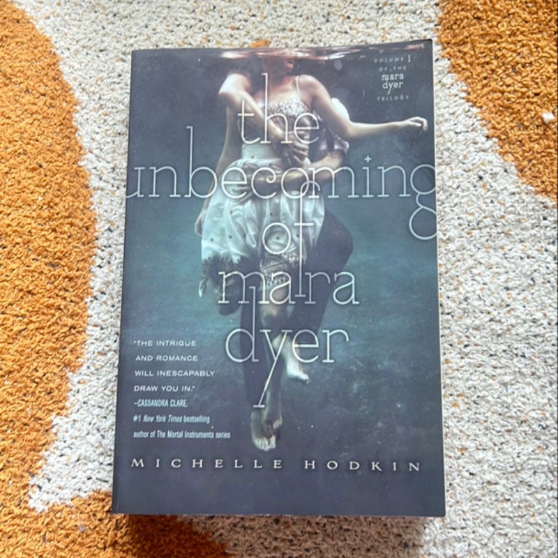 The Unbecoming of Mara Dyer