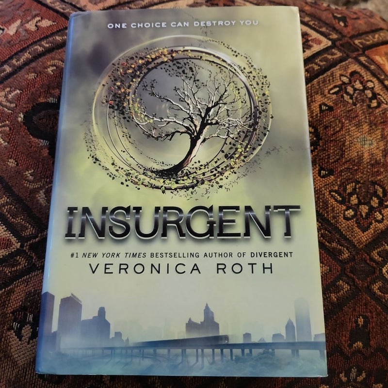 The Divergent Trilogy + Prequel (Four) + Wall Art Poster