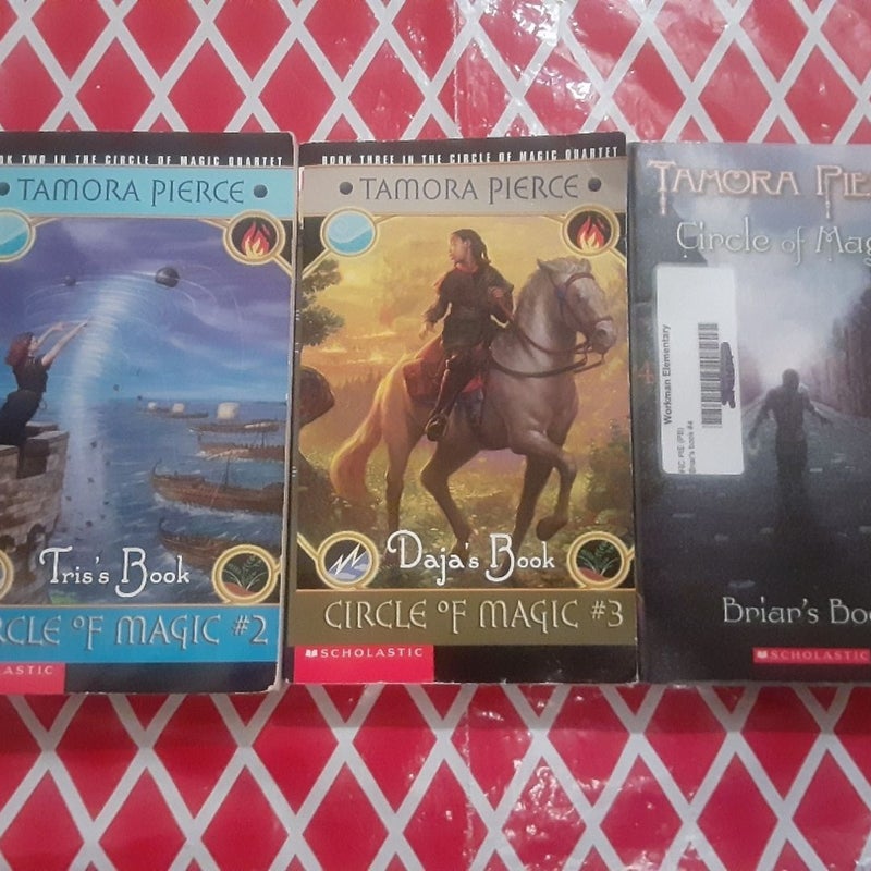3 Tamora Pierce Circle of Magic book lot 2,3,4 Tris, Daja, Briar
