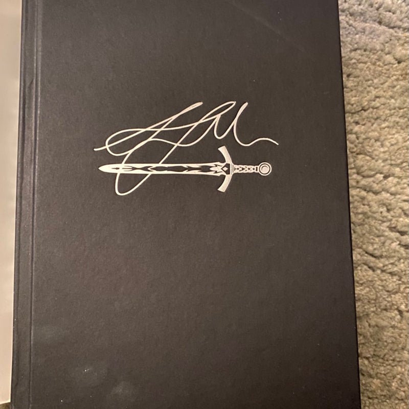 Throne of Glass Hardback Set 1st edition out of print (ToG not included)