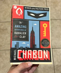 The Amazing Adventures of Kavalier and Clay (with Bonus Content)