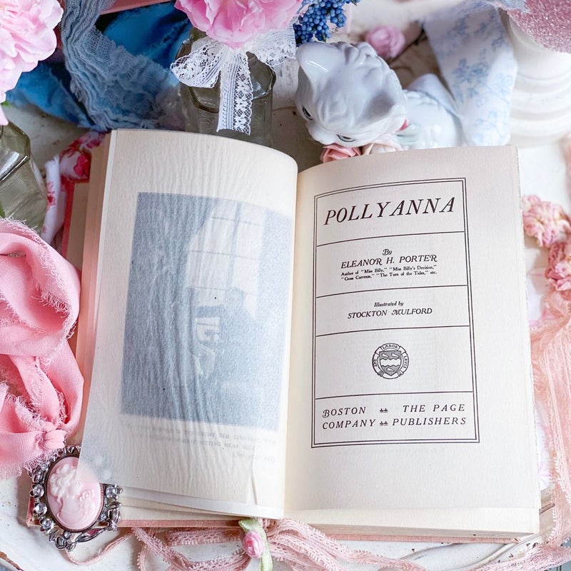 Pink Vintage Pollyanna