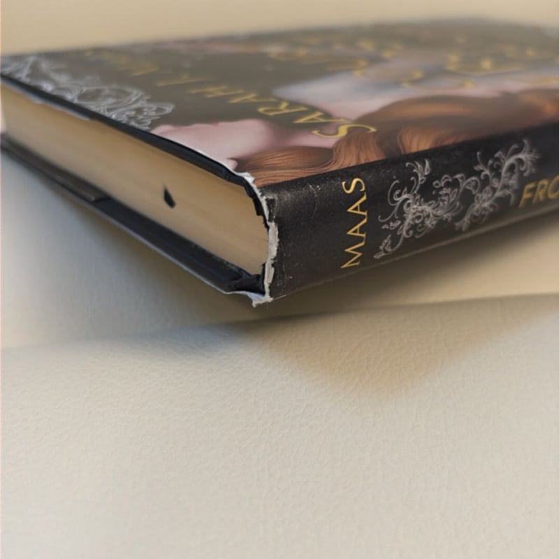 A Court of Frost and Starlight